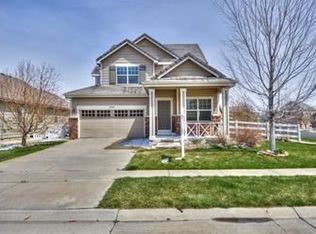 1221 S Duquesne Cir, Aurora, CO 80018