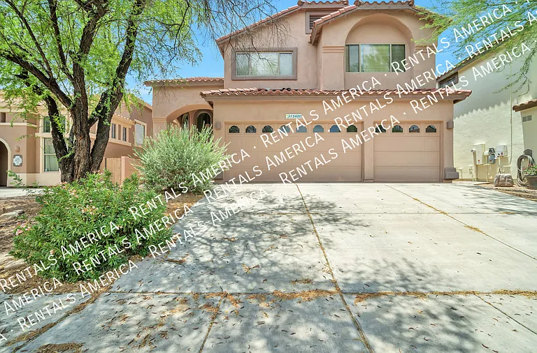15400 S Camino Agua Azul — Photo 2