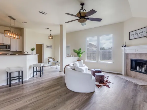 3137 Bent Oak Dr, Mesquite, TX 75181