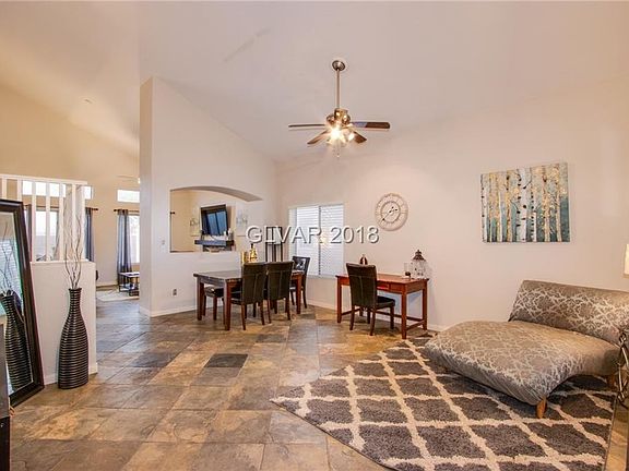 3rd image of 320 Black Rock Hills Dr