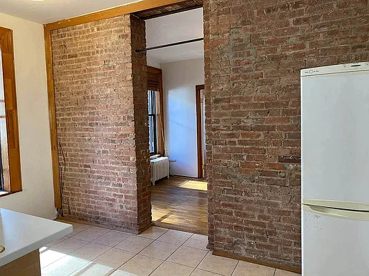 Rented by Compass | media 9