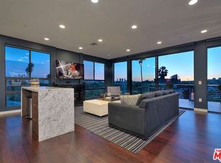 812 N Croft Ave APT 401, Los Angeles, CA 90069