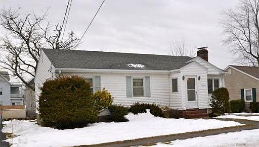 1st image of 19 Kosciusko St