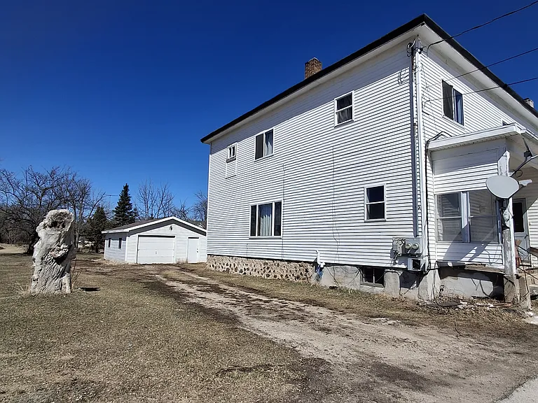 W6895 Main St — Photo 17