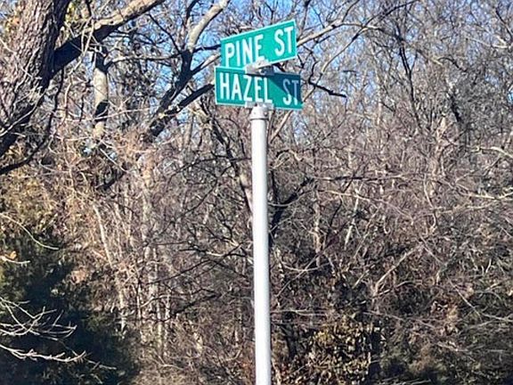 3rd image of Hazel Ave