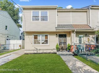 312 Grandview Ave, Staten Island, NY 10303