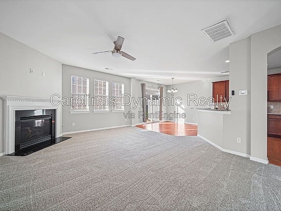 4th image of 5470 Allison Ln