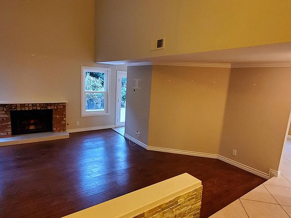 3rd image of 4484 Autumnglen Ct