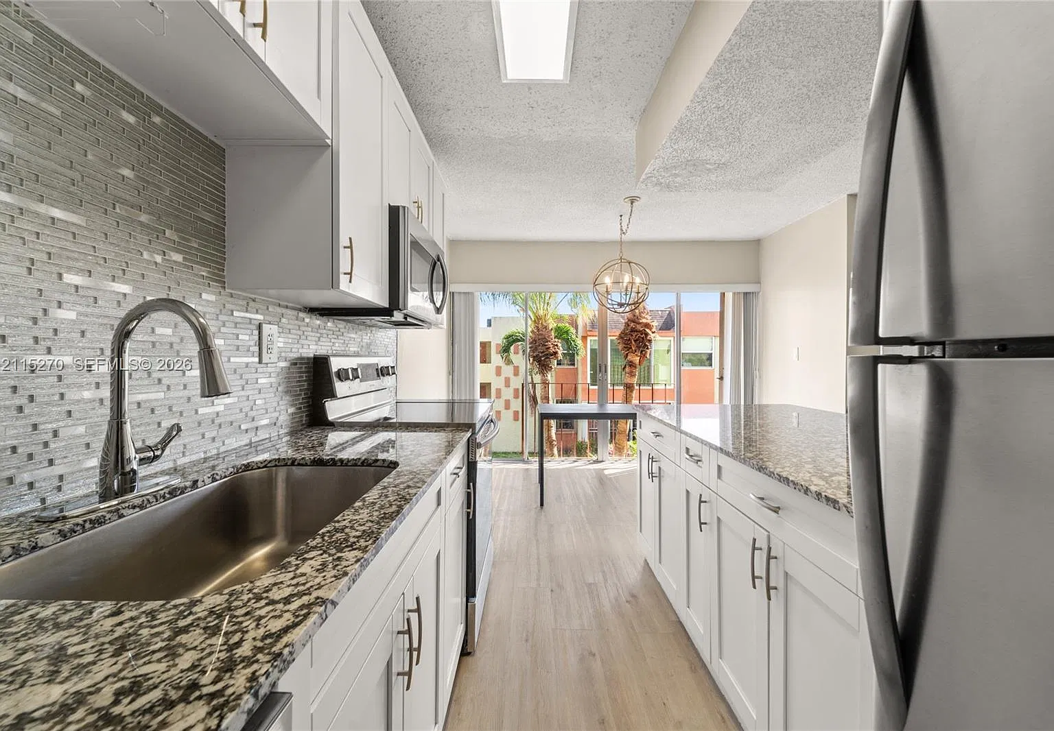 South Winds Condo West — Photo 4
