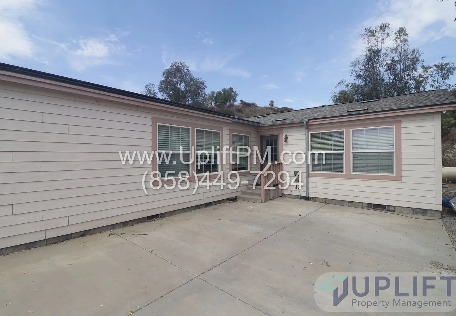 3 bed, 2.0 bath, 2030 sqft, $4,500 — Photo 3