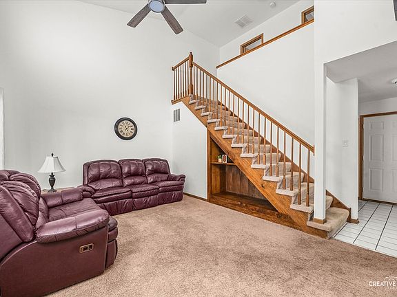 4th image of 1524 S Pembroke Dr