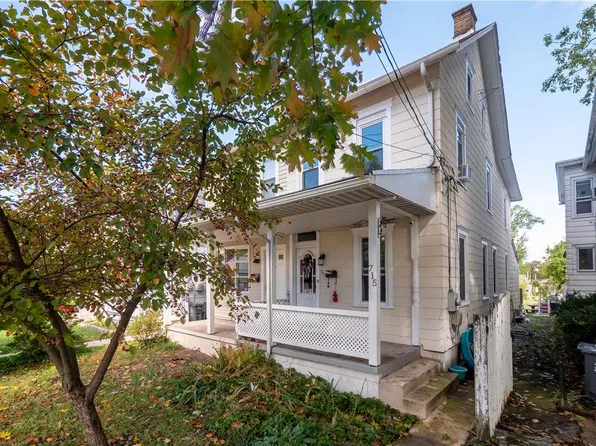 715 W Broad St, Quakertown, PA 18951