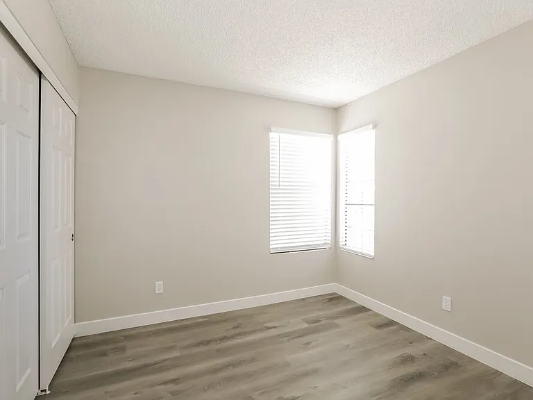 1330 White Dr — Photo 12