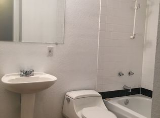 2120 Helen Ave, Las Vegas, NV 89108