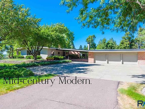 3rd image of 5016 S Old Yankton Pl