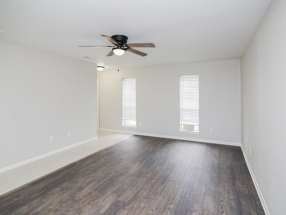 3rd image of 4A Harroun Ct #A