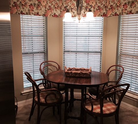 2nd image of 18632 Vista Del Sol