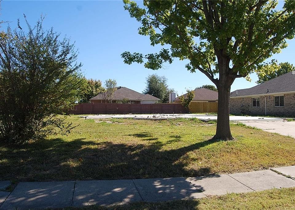 1st image of 3209 Glen Hill Dr