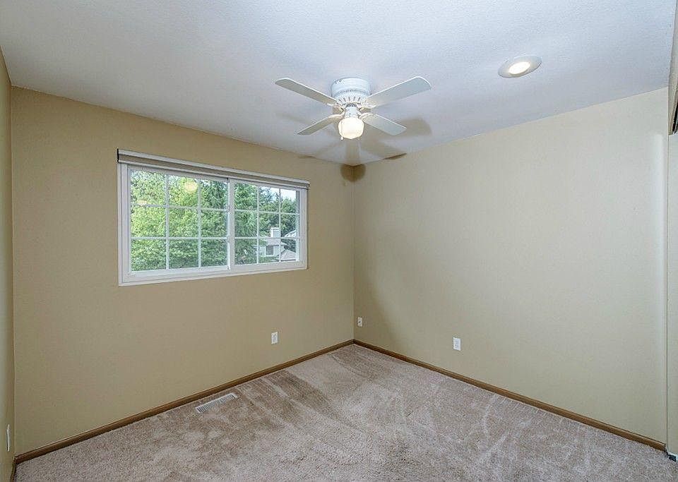 1st image of 12624 NE 140th St