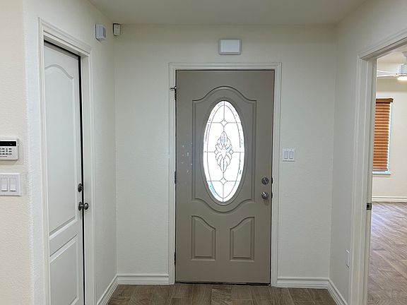 2nd image of 1914 Mourning Dove Cir