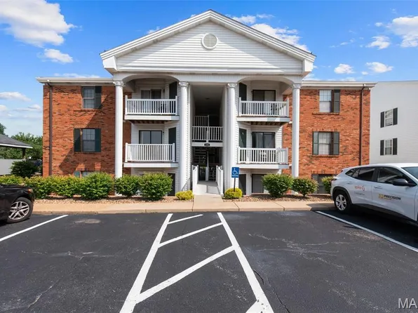 134 Jubilee Hill Dr Unit D, Grover, MO 63040