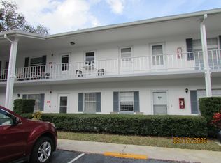 300 Glennes Ln APT 102, Dunedin, FL 34698