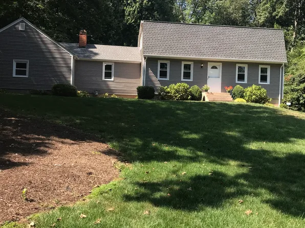 50 Wintergreen Lane, Cheshire, CT 06410