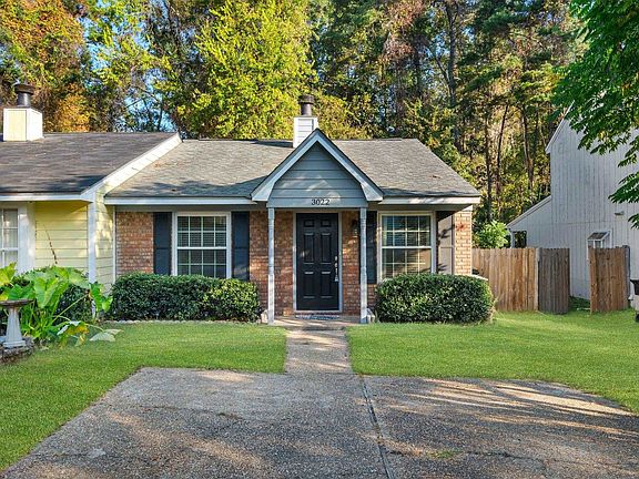 2nd image of 3022 Richview Park Cir N
