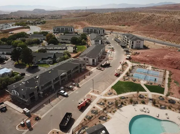 6223 W Winding Way #L103, Hurricane, UT 84737