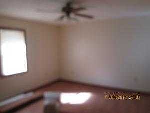 3rd image of 20 Parkway Dr