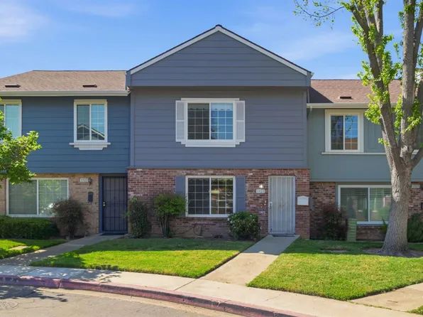 3923 Oak Villa Cir, Carmichael, CA 95608