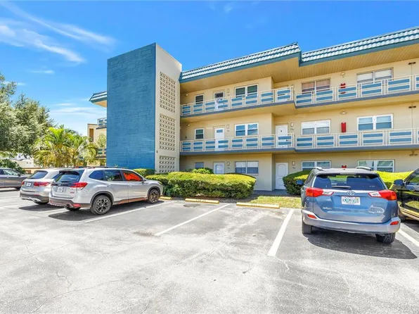 5750 80th St N Unit D107, Saint Petersburg, FL 33709