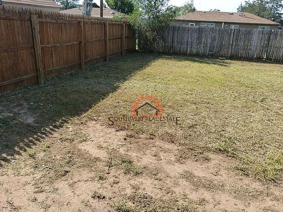 4th image of 117 E Manana Blvd