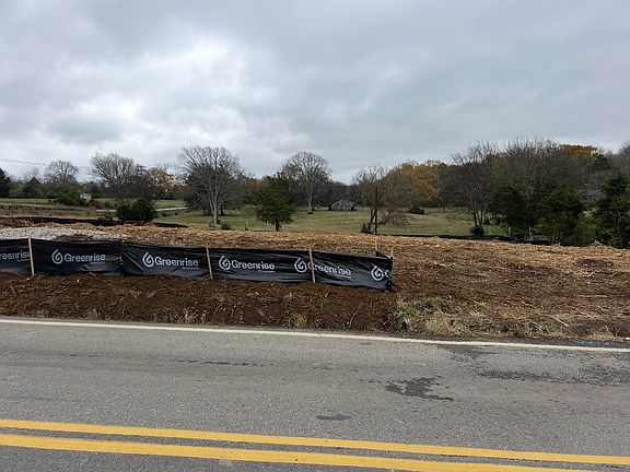 5th image of 9861 Split Log Rd