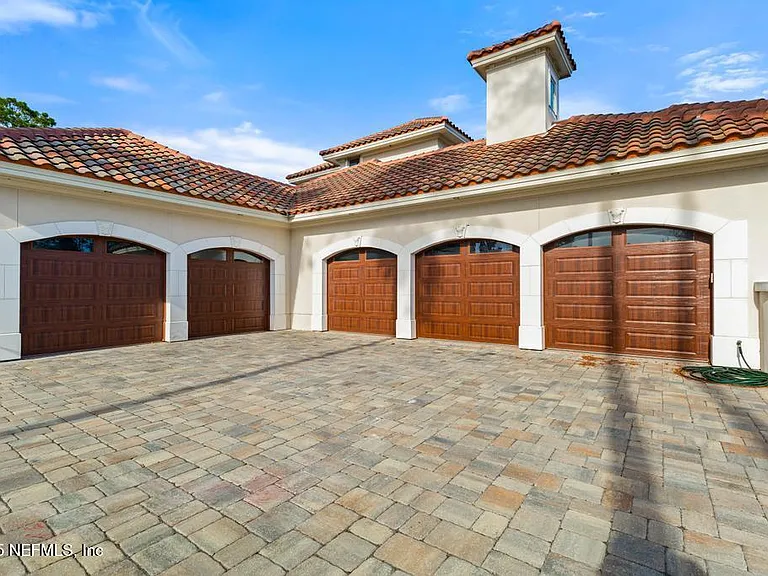 5357 Bentpine Cove Rd — Photo 3