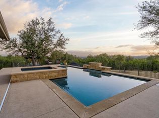 321 Running Deer Ln, Dripping Springs, TX 78620