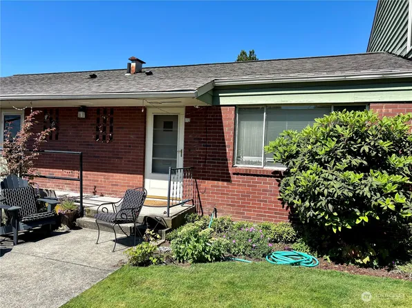 901 N Forest Street #112, Bellingham, WA 98225