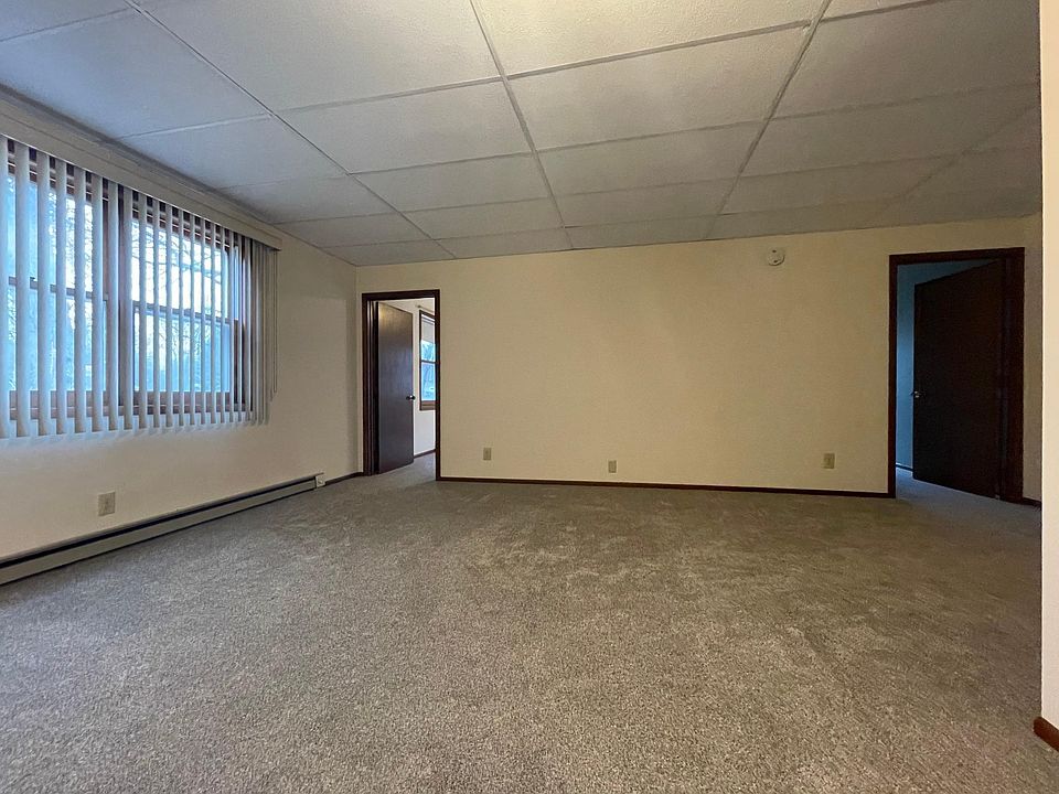 Living Room - looking toward the 2 bedrooms. Large area with natural light.
