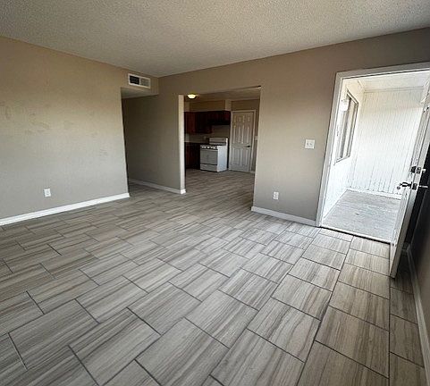 4th image of 5720 Dalhart Dr