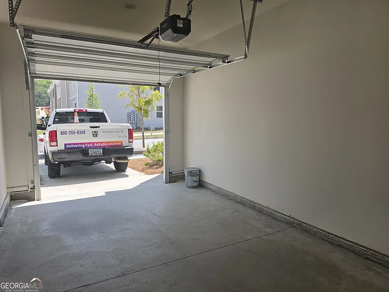 43 Rydal Way — Photo 11