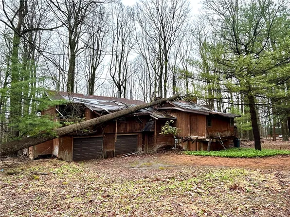 85 Hillcrest Dr, Indiana, PA 15701