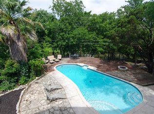 1906 Creekview Dr, Round Rock, TX 78681