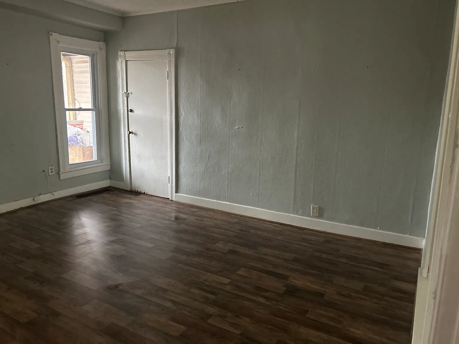 2 bed, 1000 sqft, $800 — Photo 2
