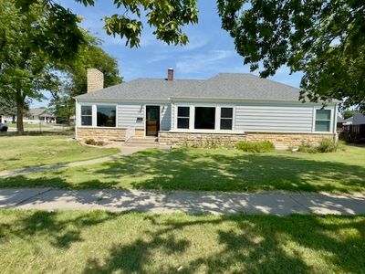 800 Warren Ave, Wakeeney, KS, 67672