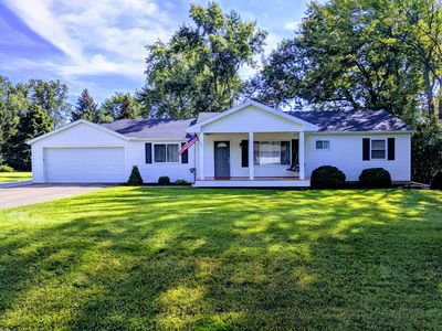 1909 Grace Ave, Rochester Hills, MI, 48309