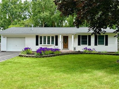 130 Sherwood Dr, Hilton, NY, 14468
