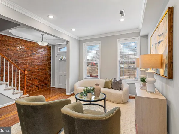 3028 Park Pl NW, Washington, DC 20001