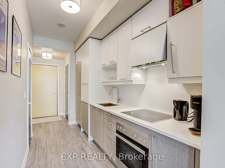 199 Richmond St W #303 — Photo 16
