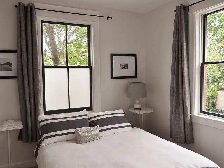 1229 F St NE #CARRIAGE HOUSE — Photo 8
