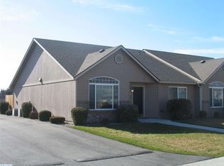 2515 W Grand Ronde Ave APT A, Kennewick, WA 99336